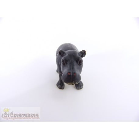 Víziló figura