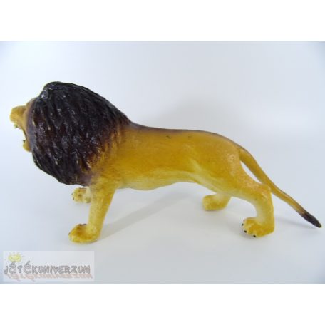 Nagy oroszlán figura