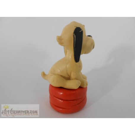 Wum kutya figura