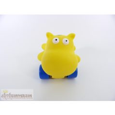 Puha játék bocis kisautó