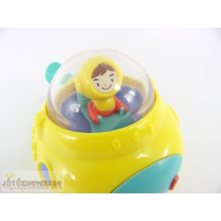 Munchkin tengeralatjáró csörgős babajáték