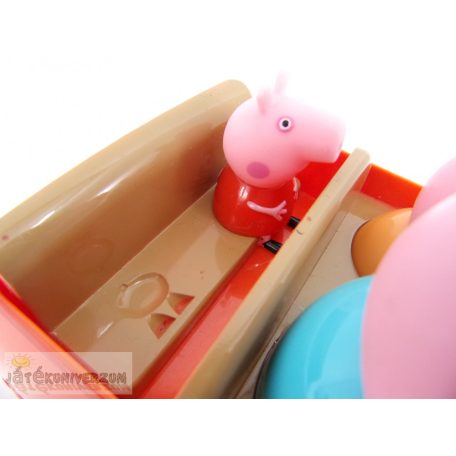 Peppa Pig malac családi autó