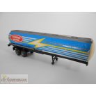 Purified Water Gives all beverages a refreshing taste felíratú tartálykocsi