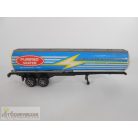 Purified Water Gives all beverages a refreshing taste felíratú tartálykocsi