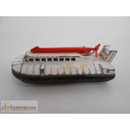 Matchbox Superfast légpárnás játékhajó