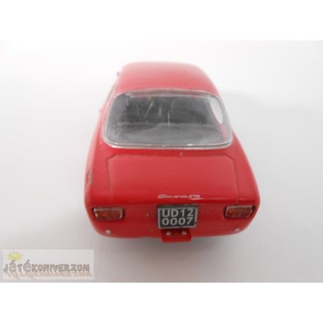 Alfa Romeo Giulia 1600 GTA versenyautó játékautó