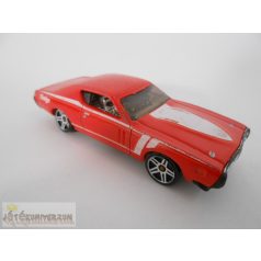 Hot Wheels '71 Dodge Charger játékautó