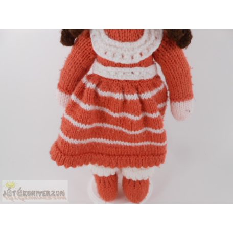 Kötött játékbaba