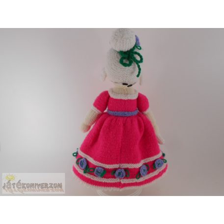 Kötött baba figura