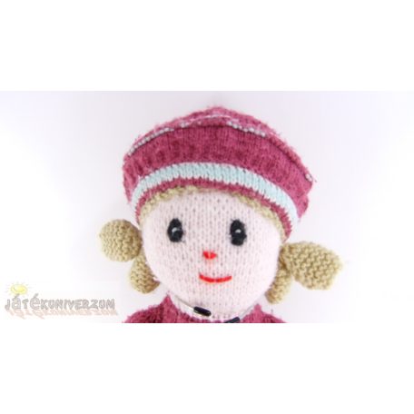 Kötött lány baba