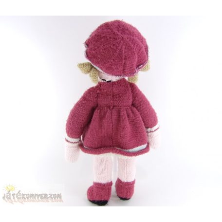 Kötött lány baba