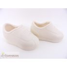 Játék cipő játékbabáknak