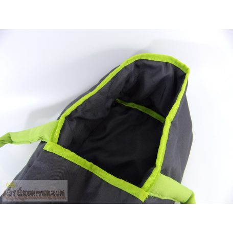 Játék babahordozó