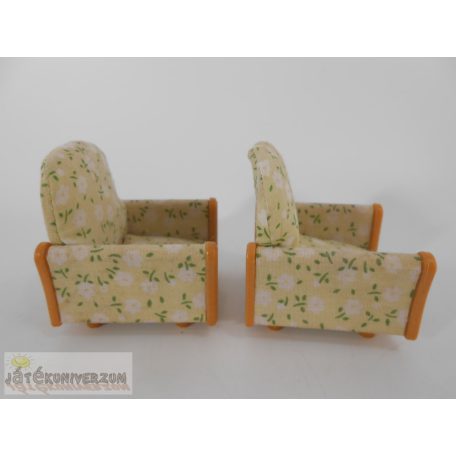 Sylvanian Families Calico Critters babaház fotel bútor
