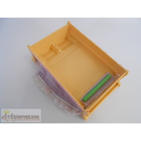 Fisher Price Loving Family játék babaágy