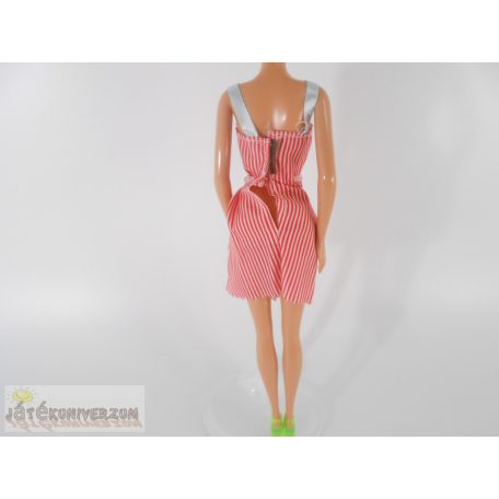 Barbie tipusú játékbaba