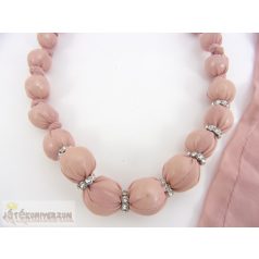 Gyöngyszerű díszöv