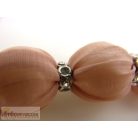 Gyöngyszerű díszöv