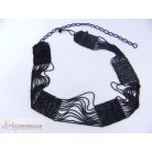 Fekete gyöngyökből készült díszöv