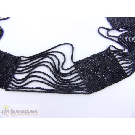 Fekete gyöngyökből készült díszöv