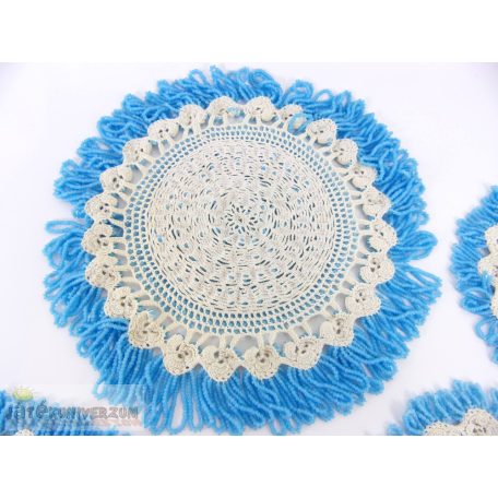 Gyöngyből horgolt terítő csomag