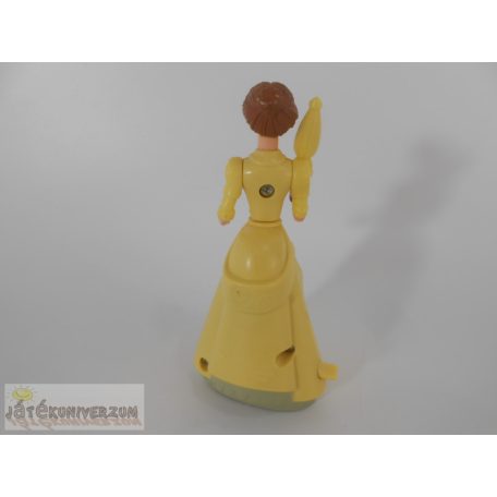 A szépség és a szörnyeteg Belle figura