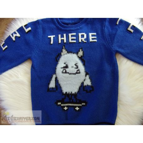 Next pulóver 5 éveseknek (110cm)