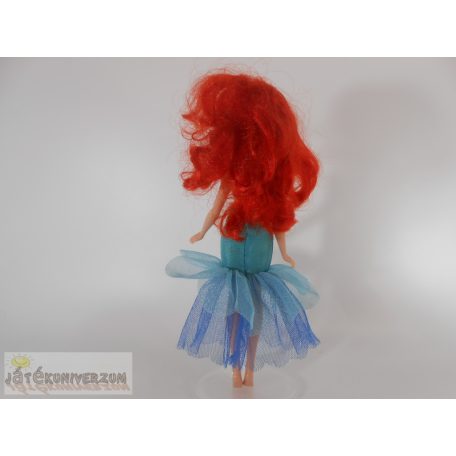 Hasbro Ariel a kis hableány játékbaba