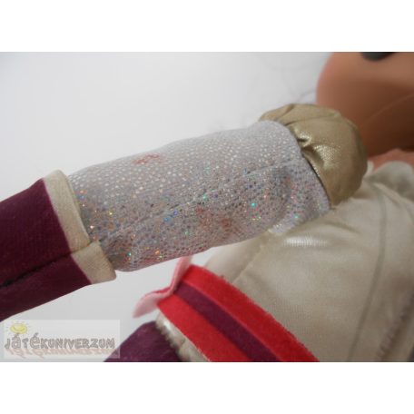 Nella hercegnő elemes játékbaba