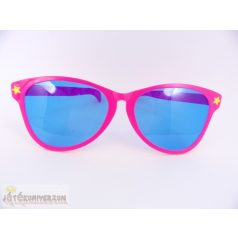 Óriás játék szeműveg