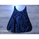 Fekete színű palást köpeny