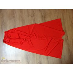 Piros színű palást köpeny