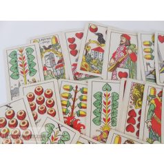 Klasszikus magyar kártya Tell-kártya cseh képekkel