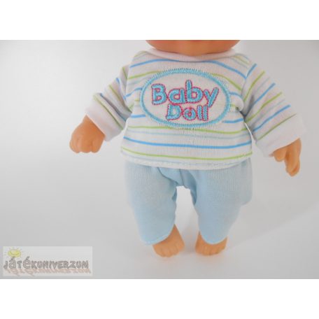 Kicsi méretű játékbaba