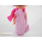 Kicsi méretű játékbaba