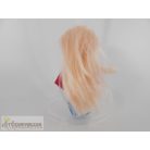 Kicsi méretű játékbaba