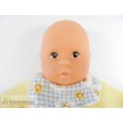 Kicsi méretű játékbaba