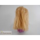 Kicsi méretű játékbaba