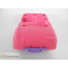 Játékbaba autóval