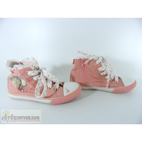 Next nyuszis cipő Epres nyuszis koll 29-30 méretben (UK11)