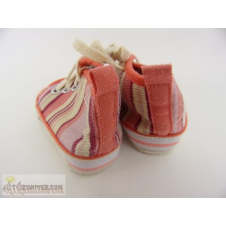 Babacipő 6-12 hónaposoknak