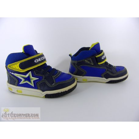 Geox világítós cipő 25 méretben