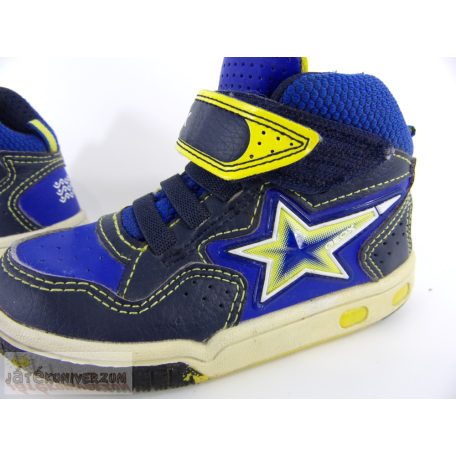 Geox világítós cipő 25 méretben