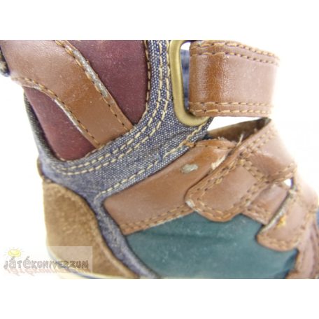 Next magasszárú cipő 22-es méretben (UK5)