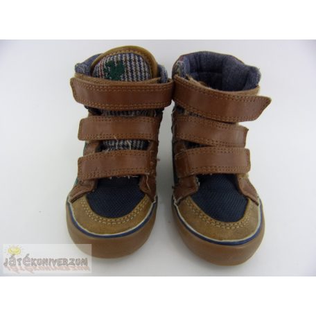 Next magasszárú cipő 22-es méretben (UK5)