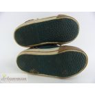 Next magasszárú cipő 22-es méretben (UK5)