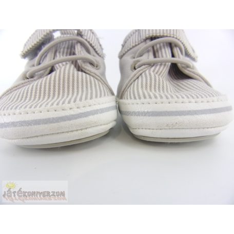 Stemtaler babacipő 17-18 méretben 6-12 hónaposoknak