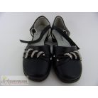 Alkalmi cipő 26-os méretben