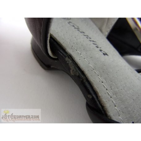 Alkalmi cipő 26-os méretben