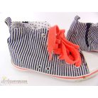 Next cipő dorkó 31-es méretben (UK12)